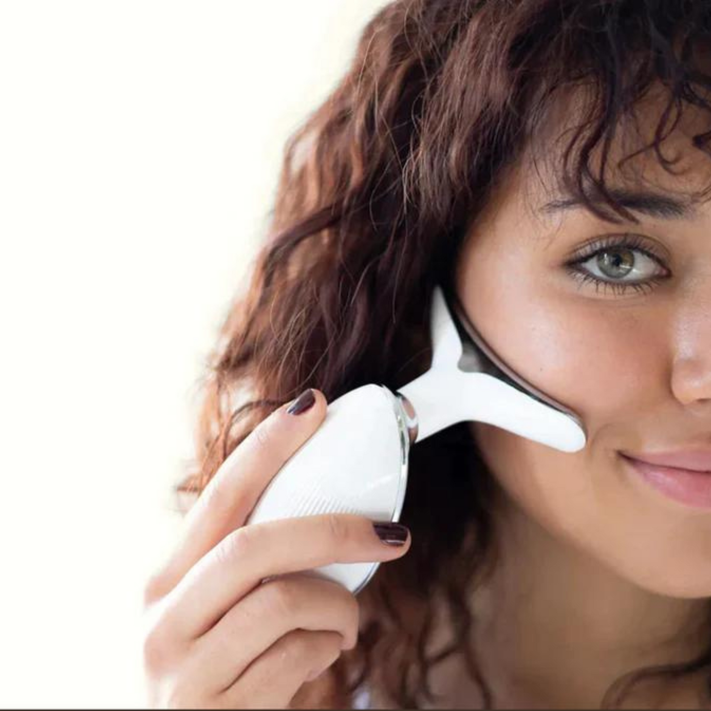 SkinGlow™ | Appareil de soin de visage avec micro-courant